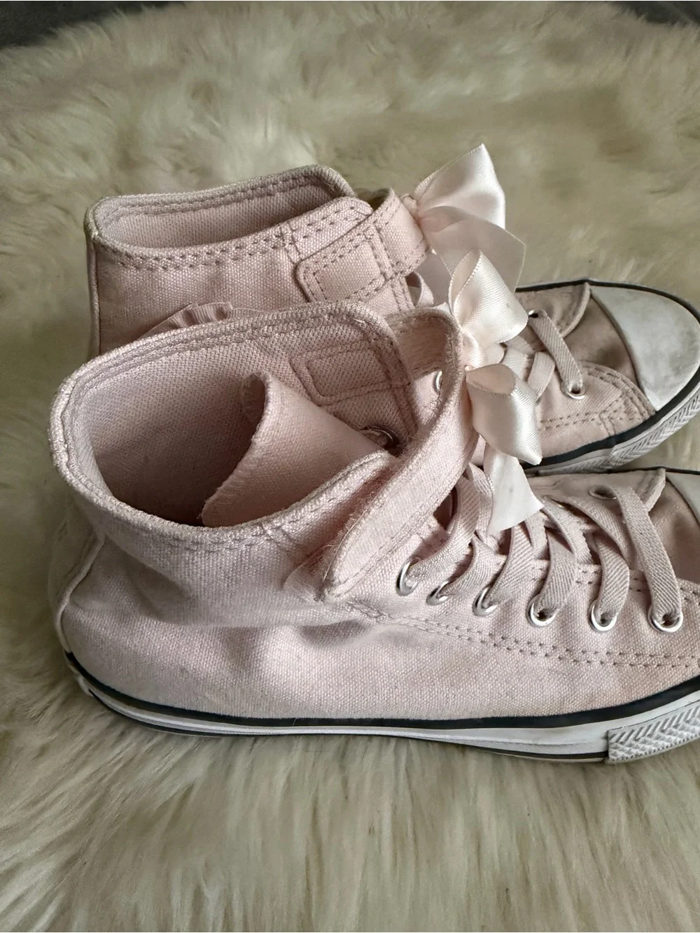 Converse Kids Light Pink High-Top Sneakers with Satin Bows